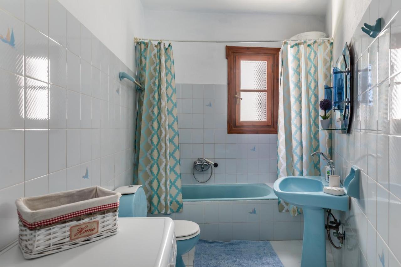 Ourania Apartment Скопелос Екстериор снимка